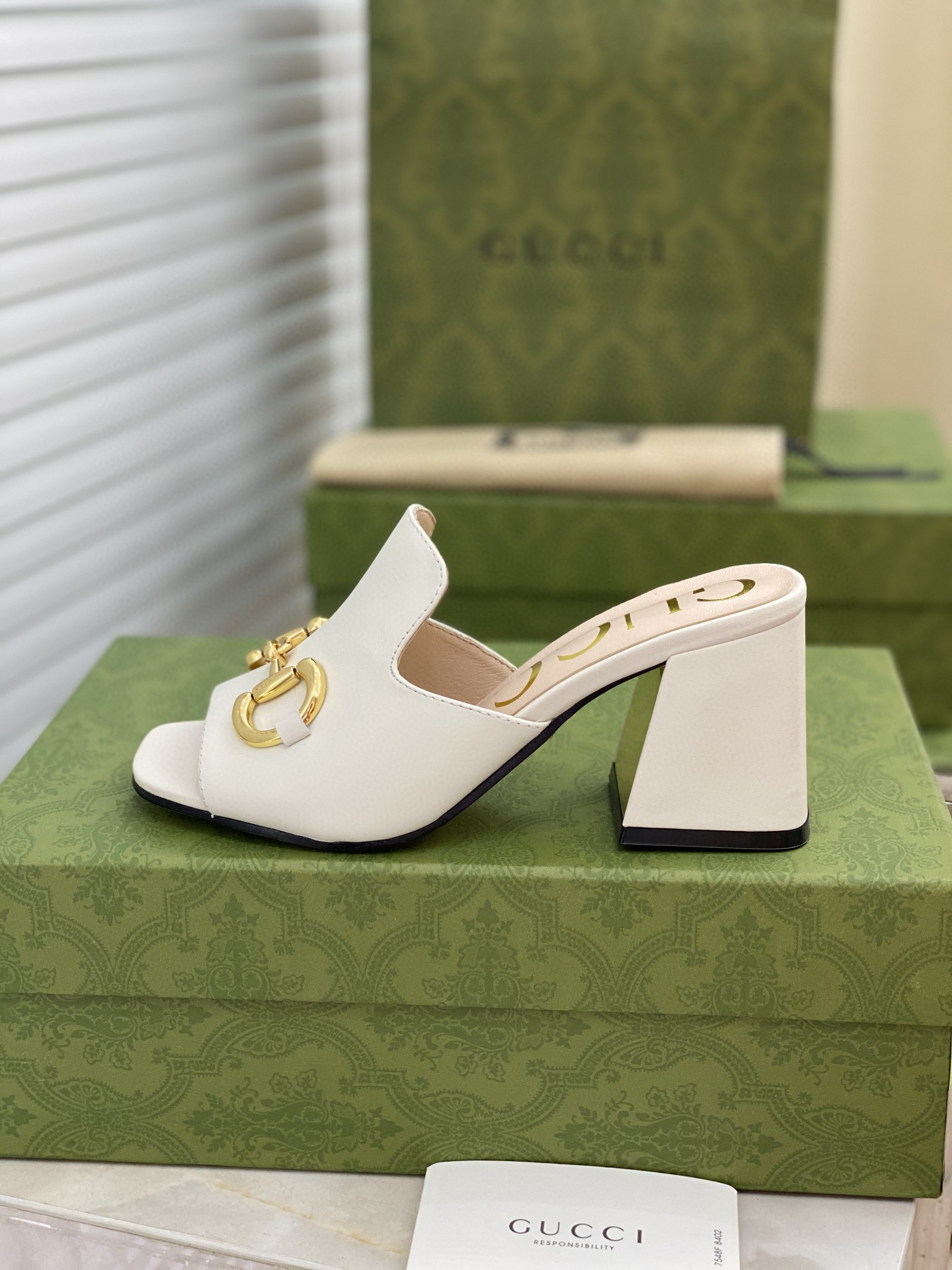 Gvc*1 Sandals 030