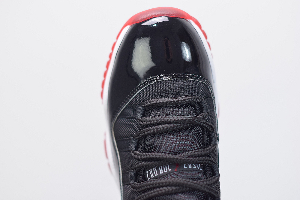 Air Jordan 11 Retro Bred