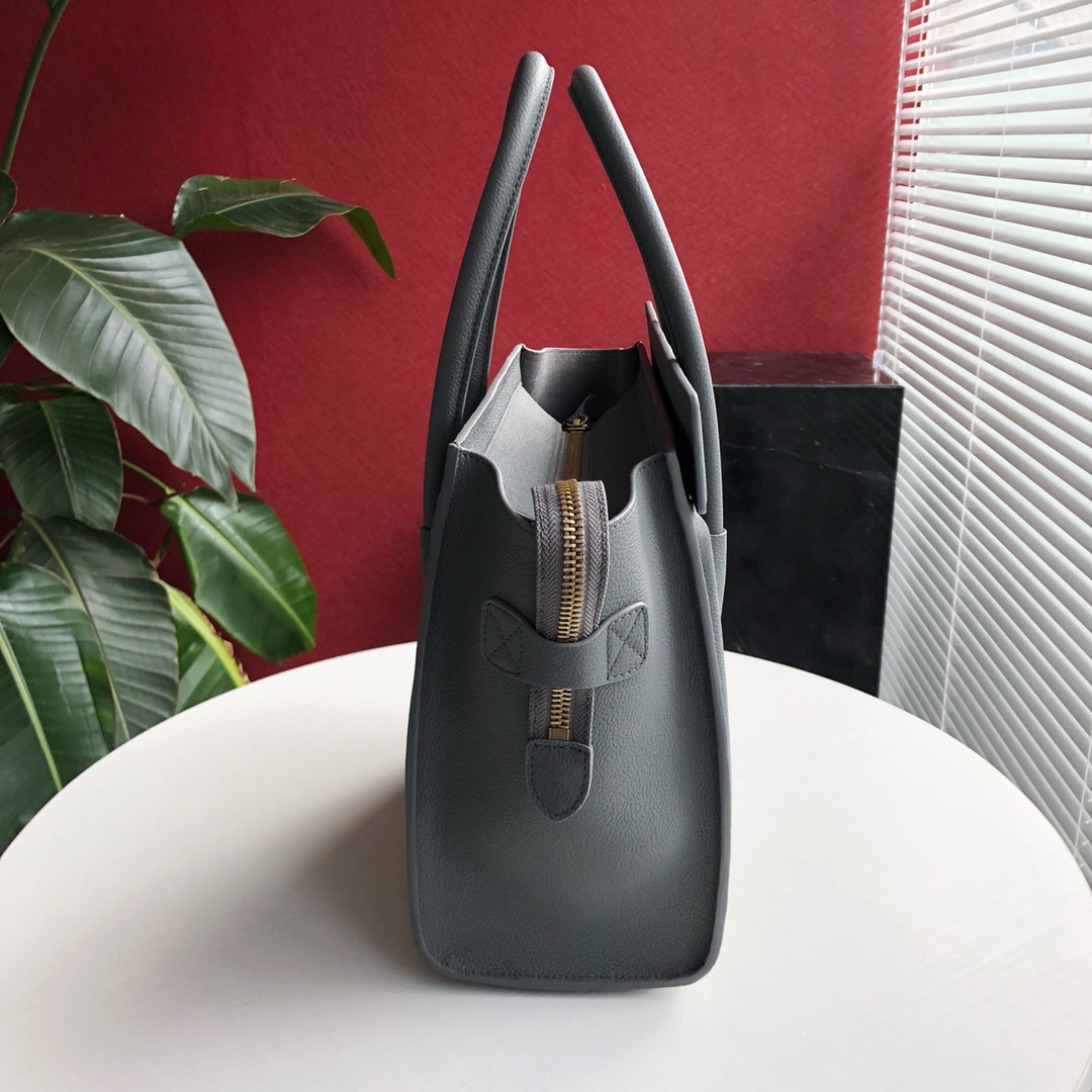 Ce1i*e Micro Luggage 27cm