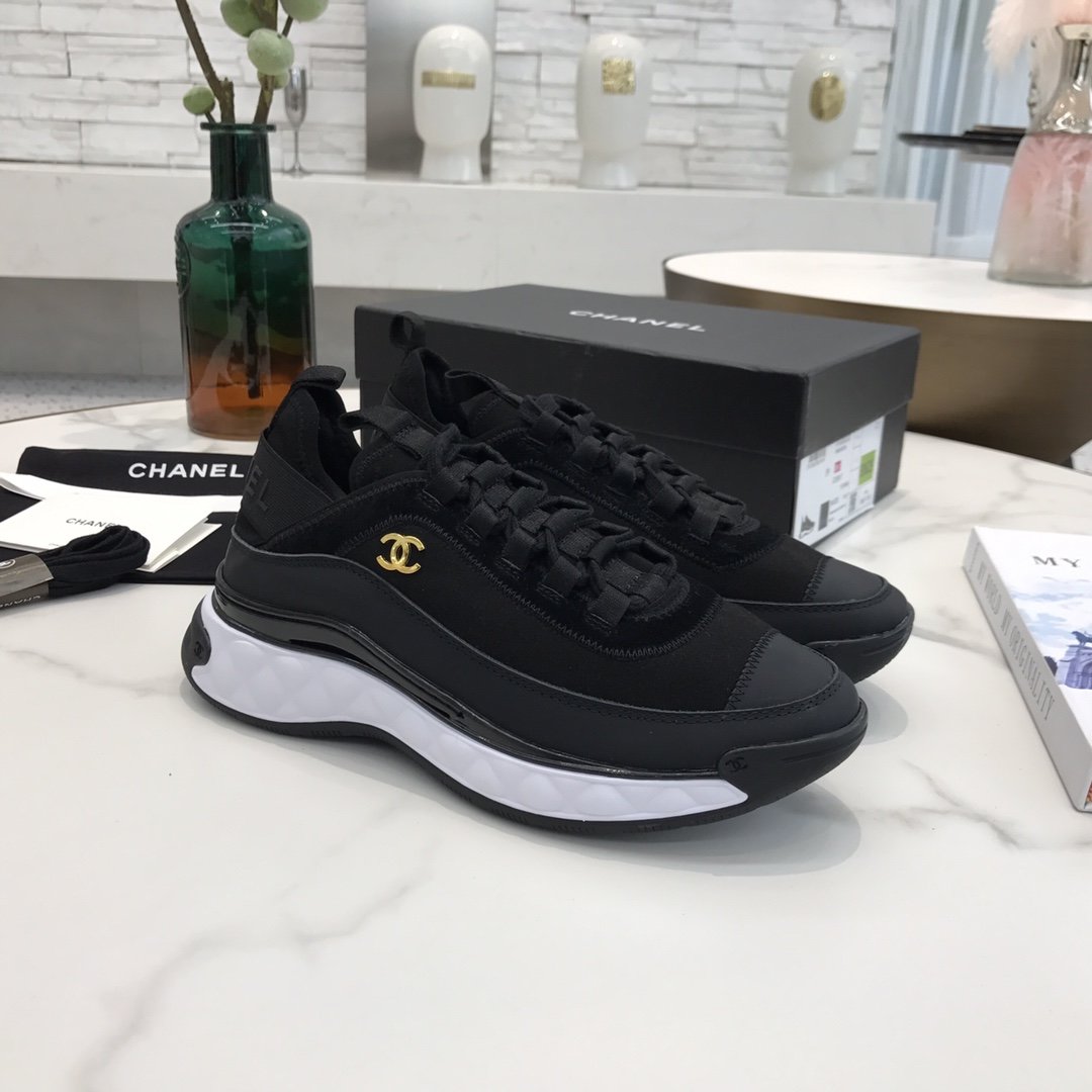 Ch**el Sneaker 001