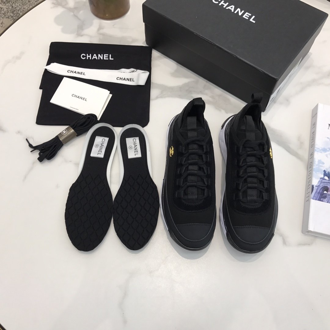 Ch**el Sneaker 001