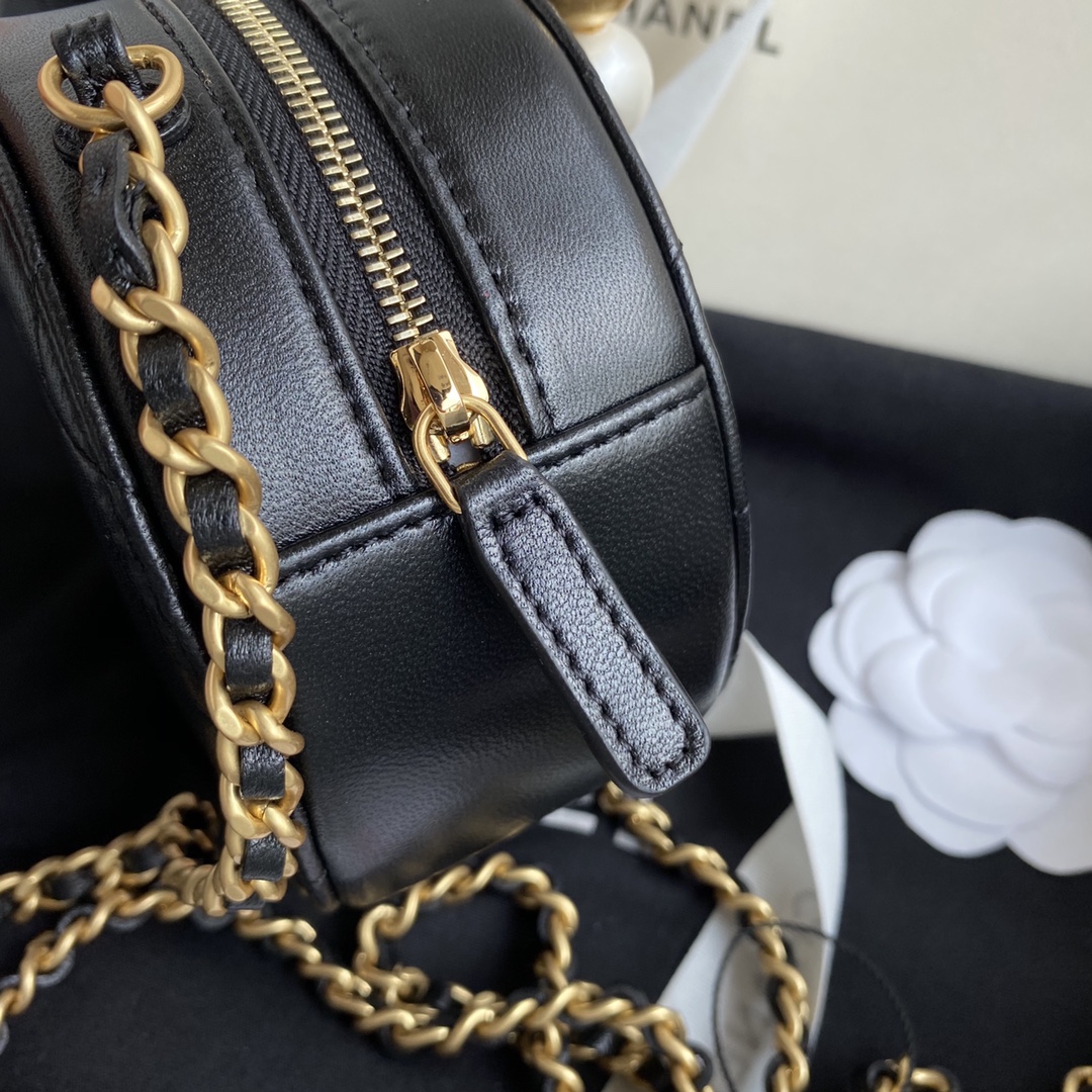 Ch**el Accessory bag