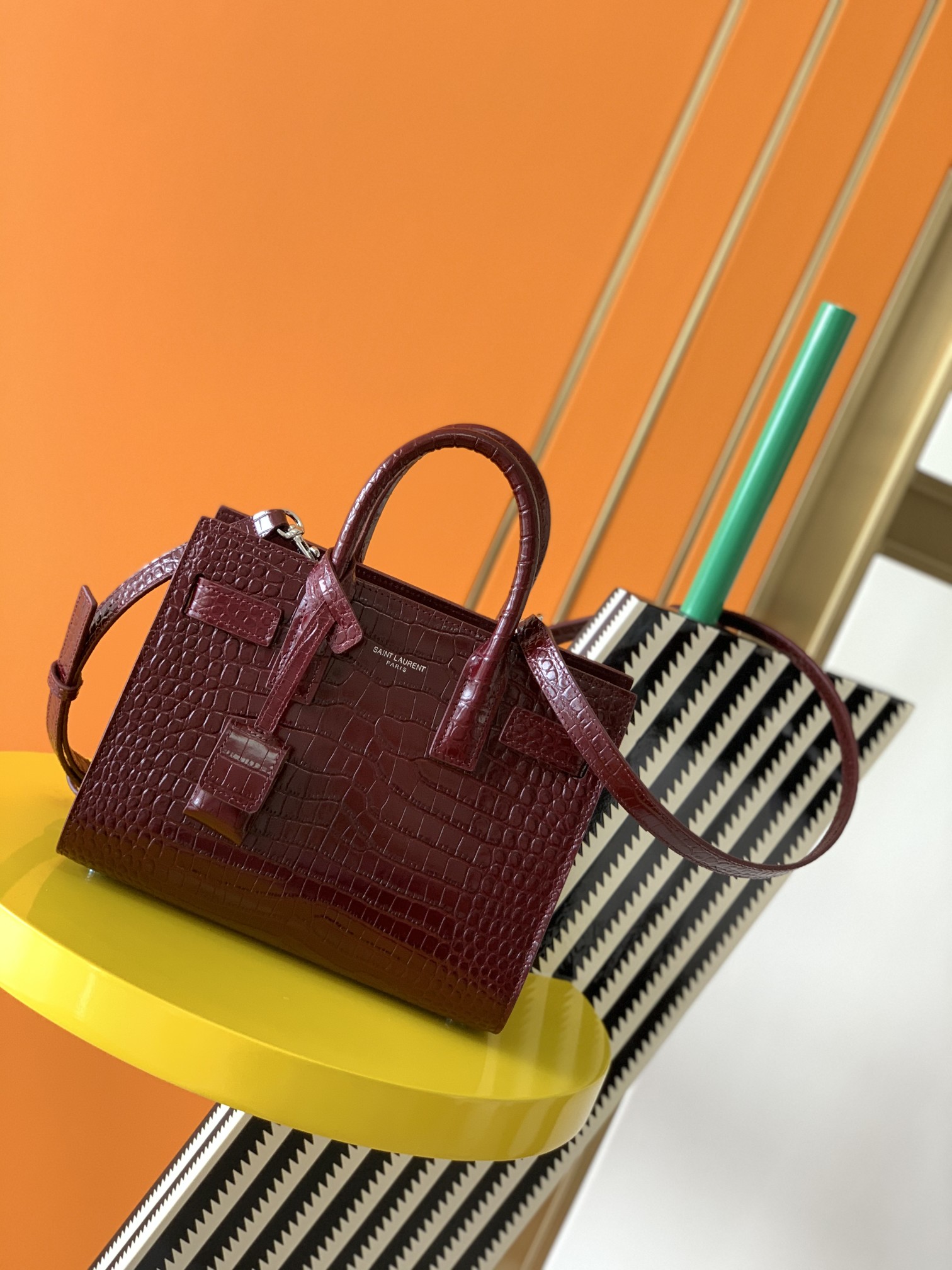 Y51 sac de jour bag 22cm red
