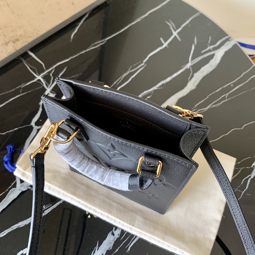 L0vis Vvtt0n Petit Sac Plat bag 003