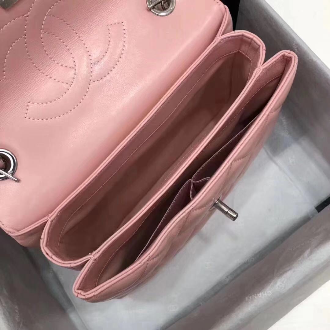 Ch**el Trendy CC Handbag