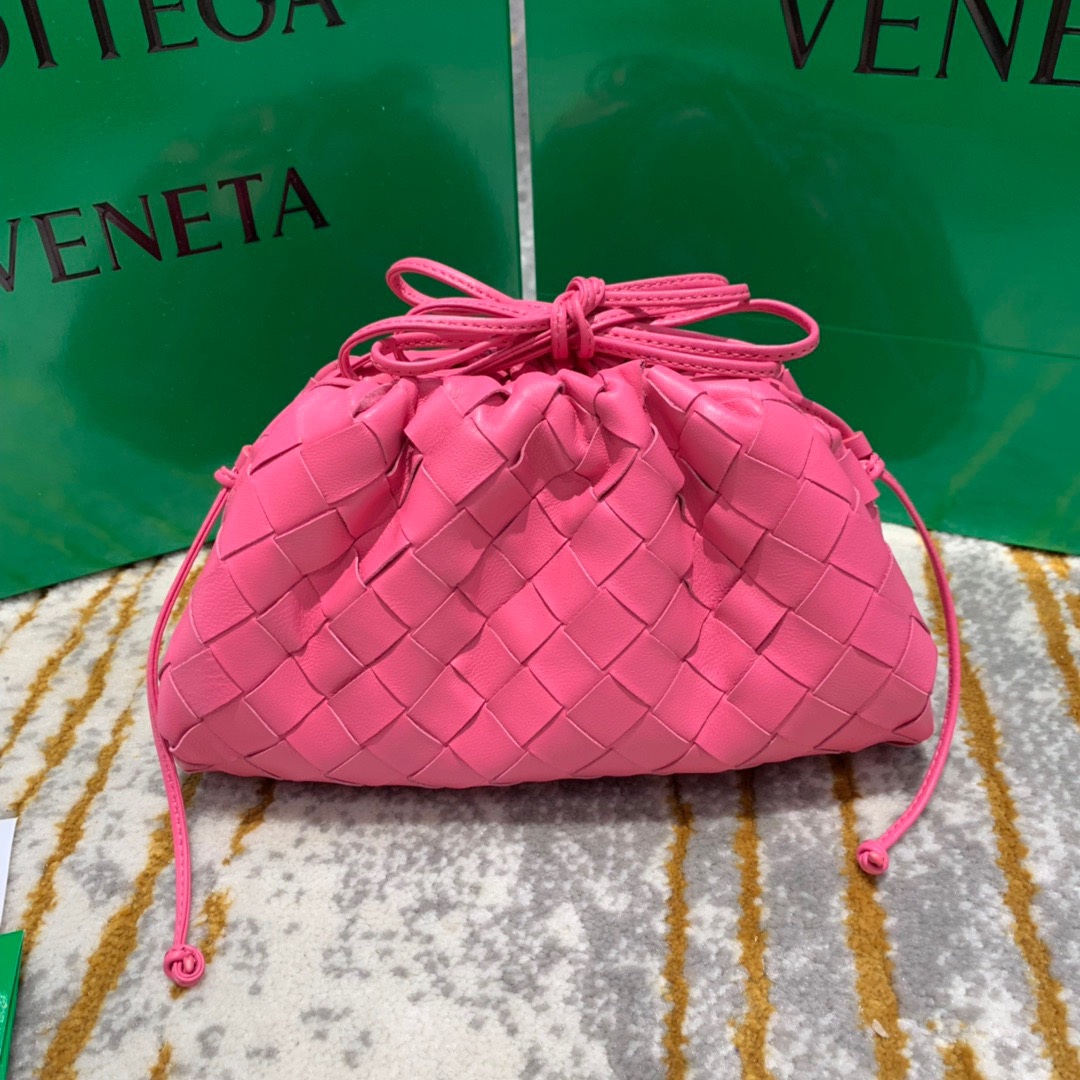 B0tt*ga Ven*ta The Pouch Bag 004
