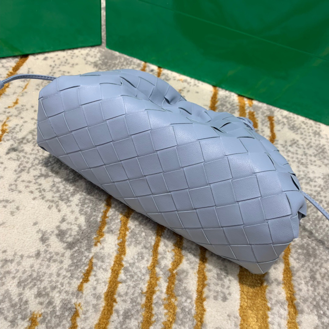 B0tt*ga Ven*ta The Pouch Bag 005