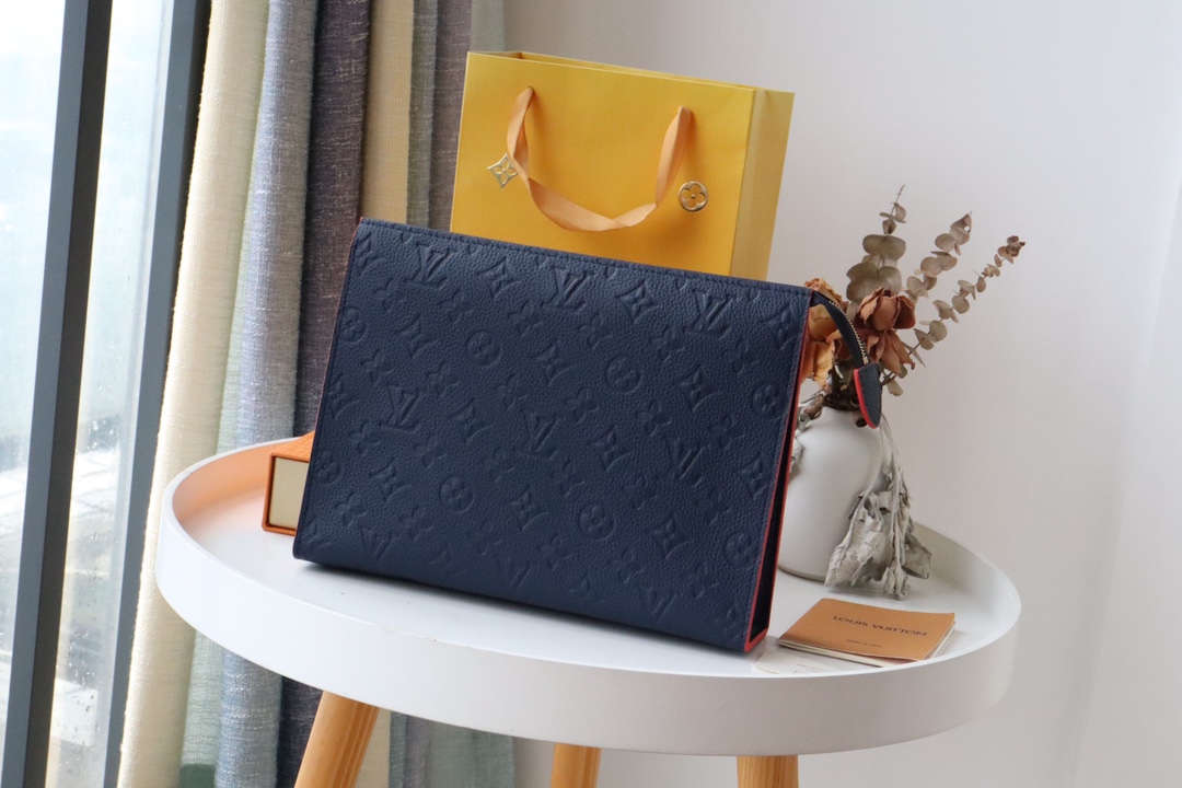 L0vis Vvtt0n Monogram Eclipse Pochette Voyage