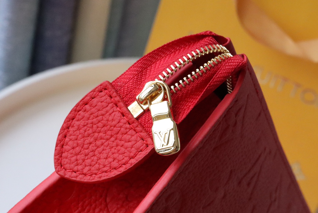 L0vis Vvtt0n Monogram Eclipse Pochette Voyage red