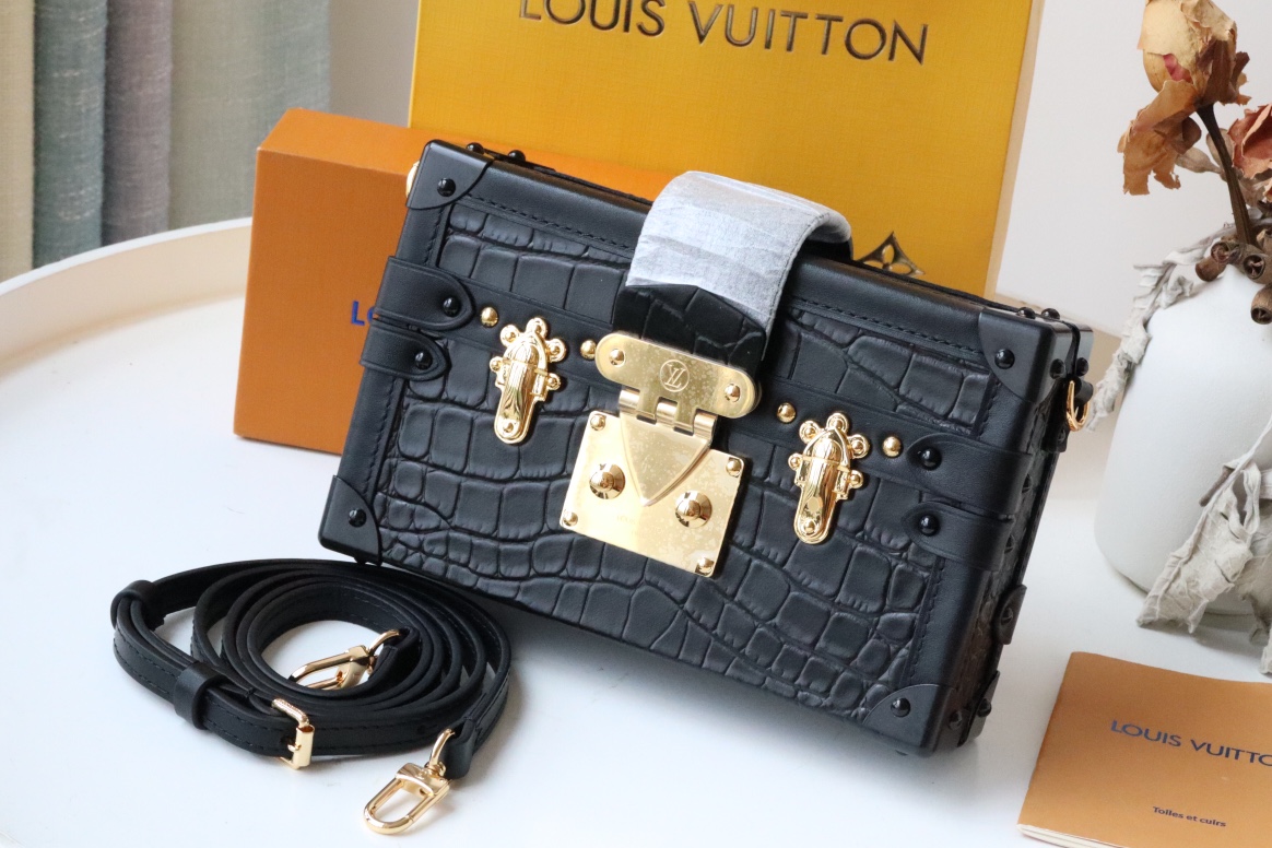 L0vis Vvtt0n Petite Malle Box Shoulder Bag balck