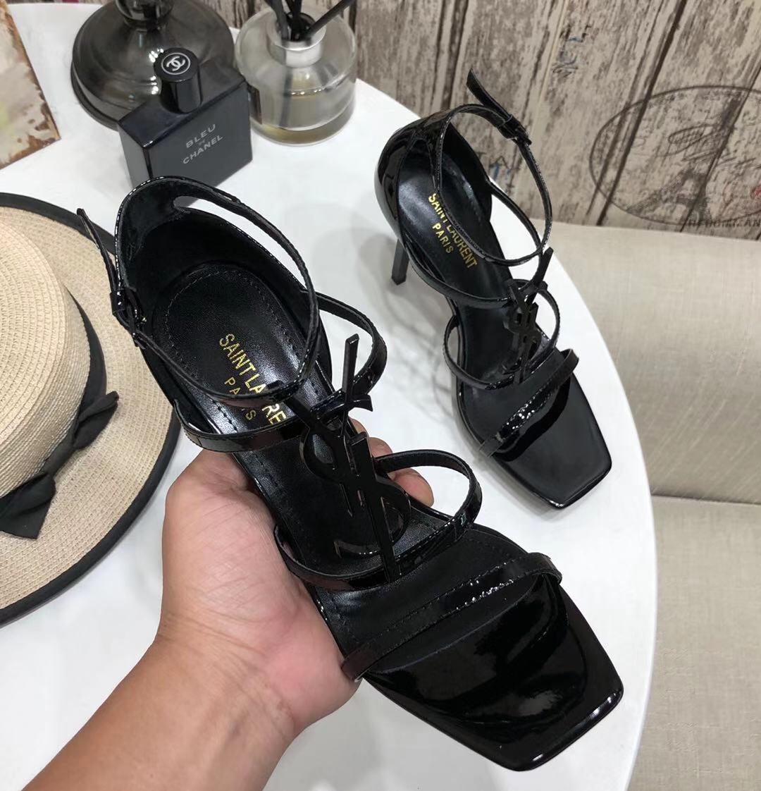 Y51 Heels