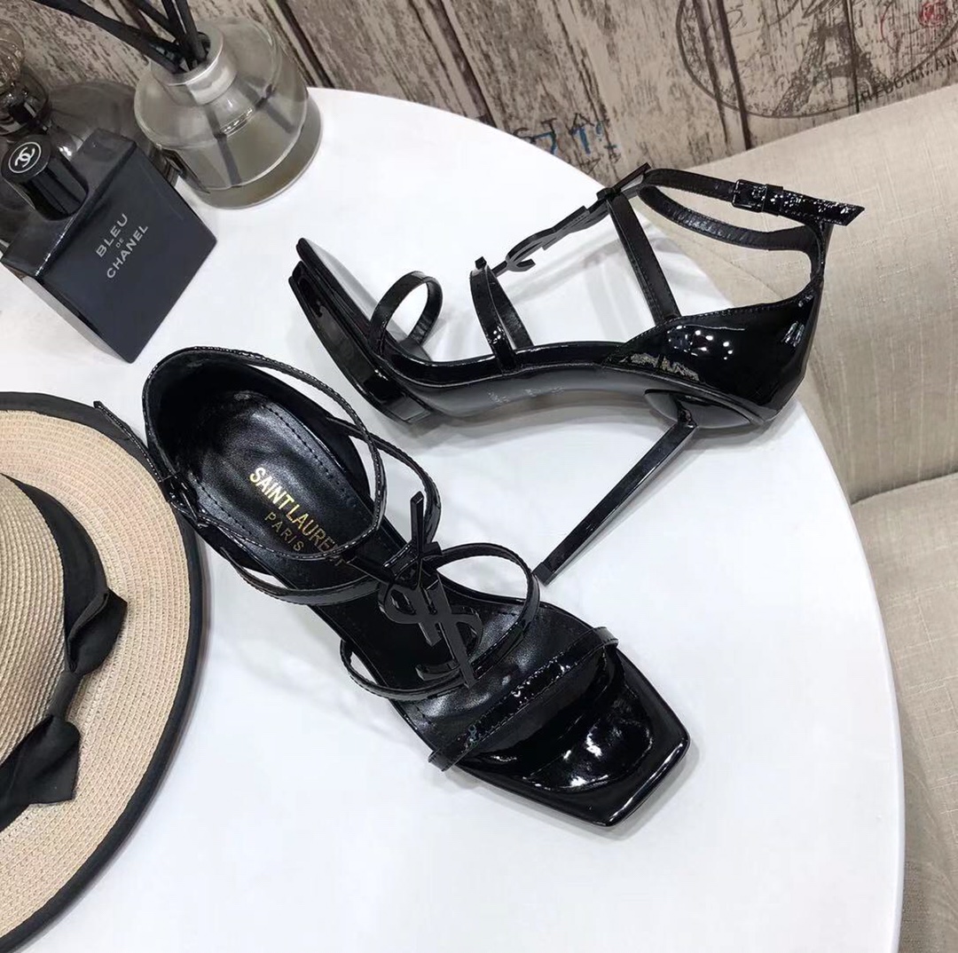 Y51 Heels