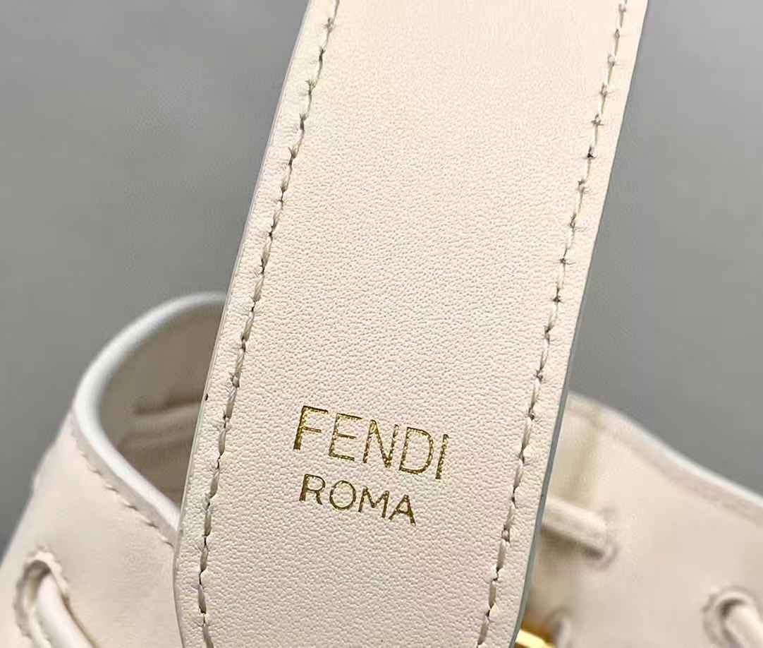 F**di bucket bag 12cm 001