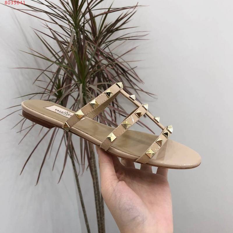 Va1e*ntin0 sandal