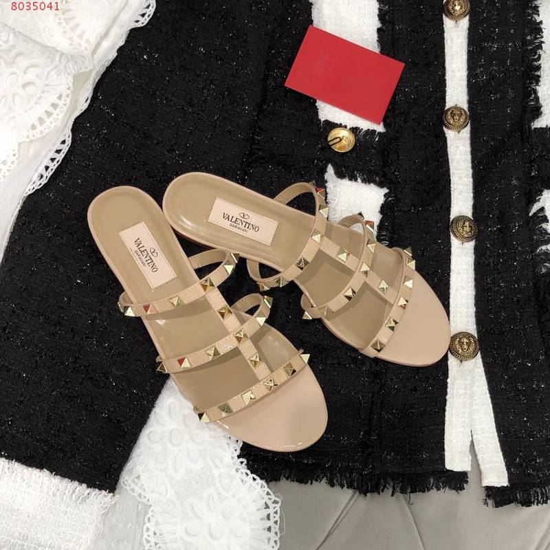 Va1e*ntin0 sandal