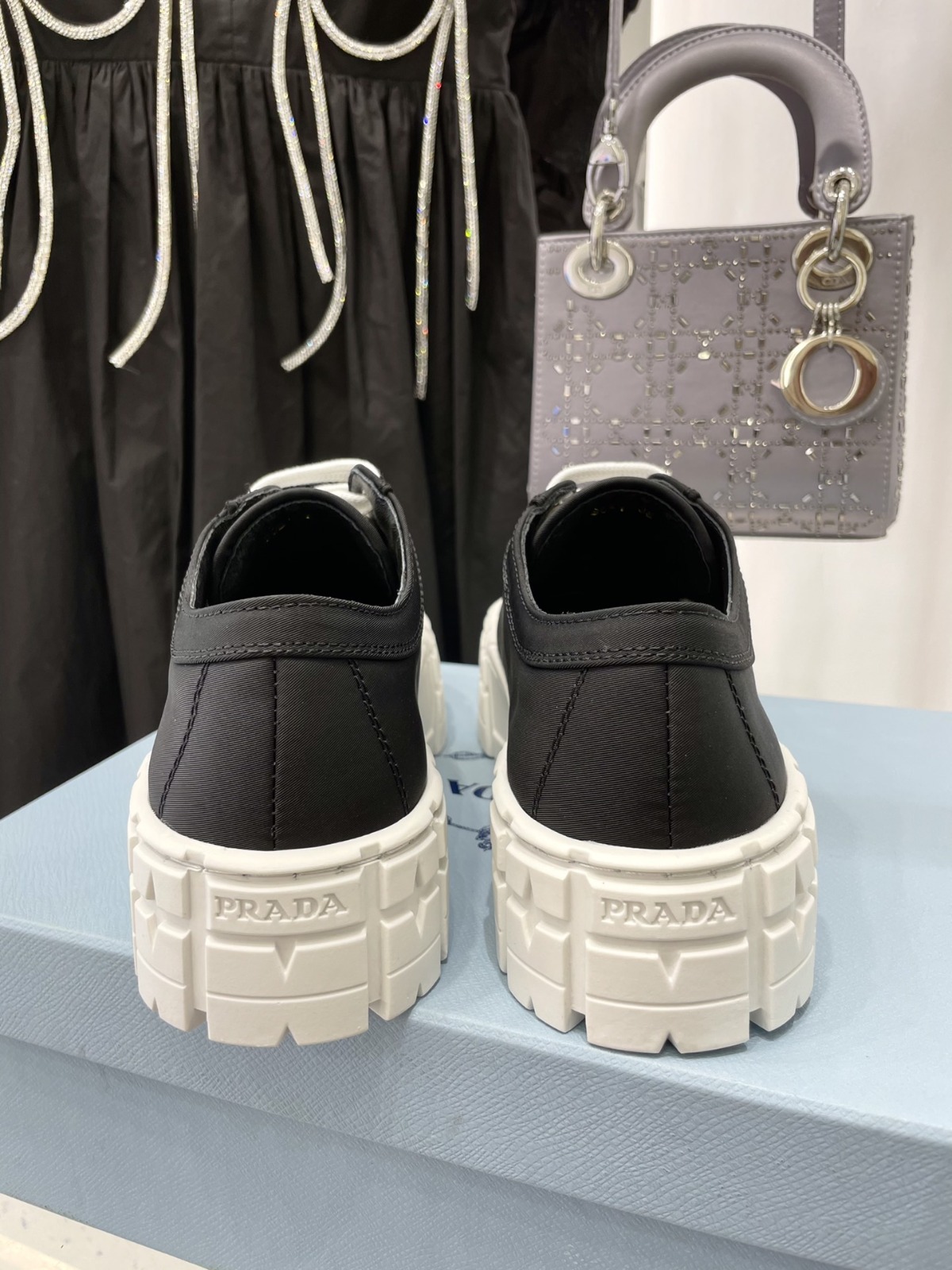 Pra*a shoes