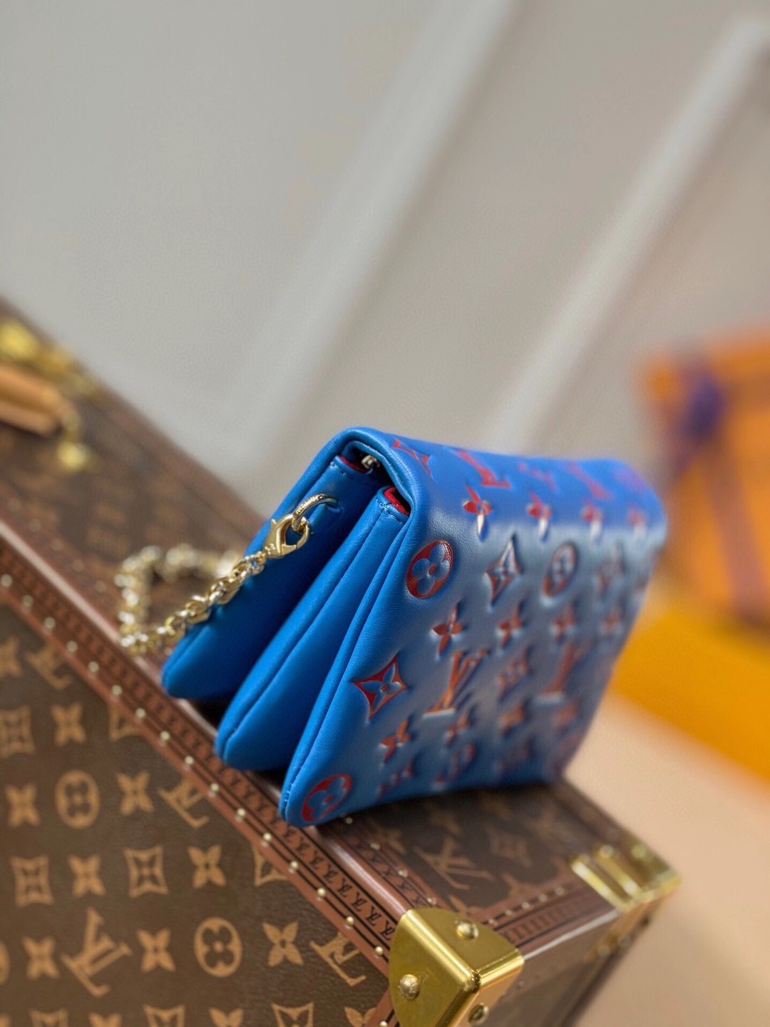 L0vis Vvtt0n Pochette Coussin Chain Bag 002