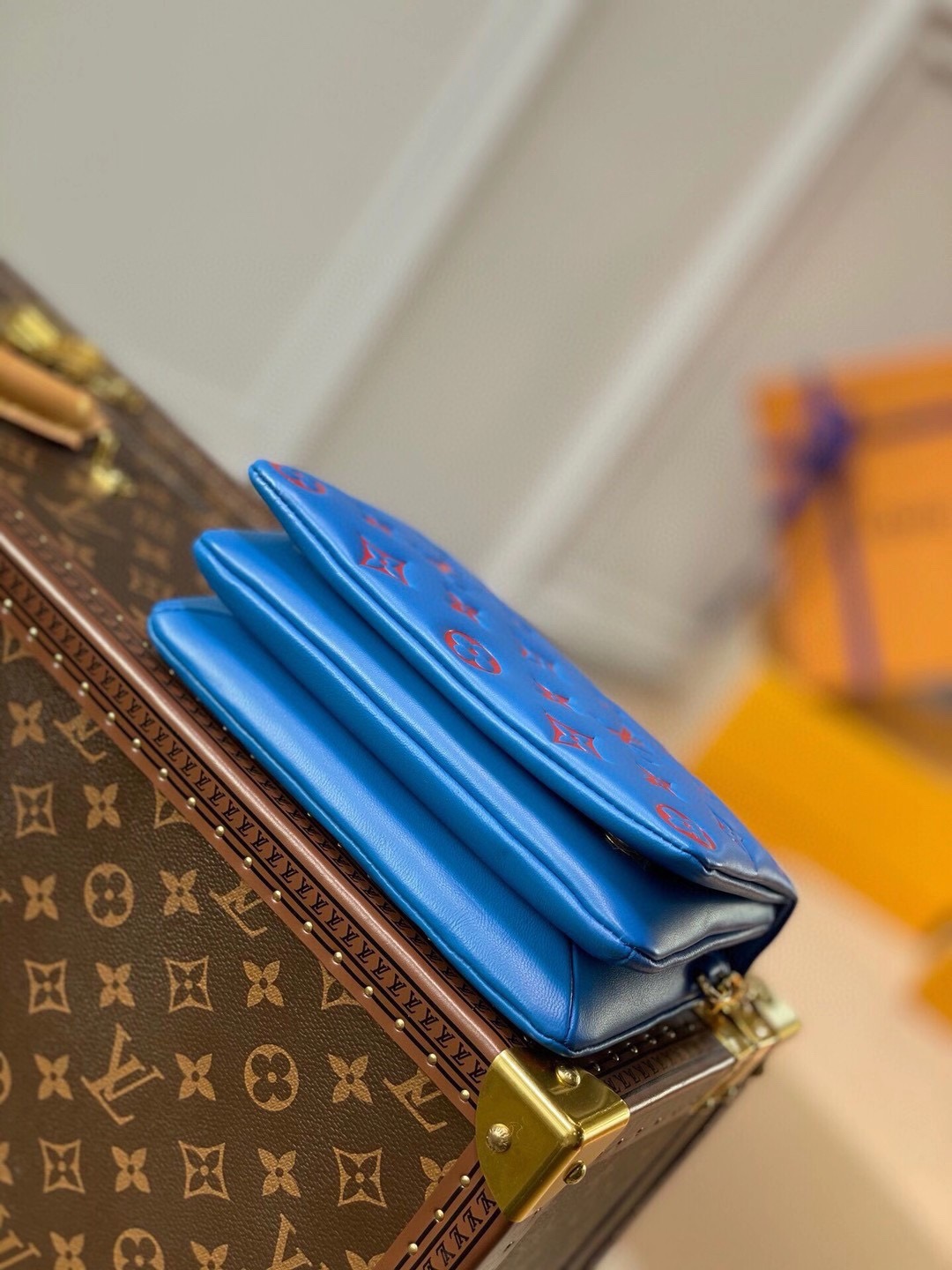 L0vis Vvtt0n Pochette Coussin Chain Bag 002