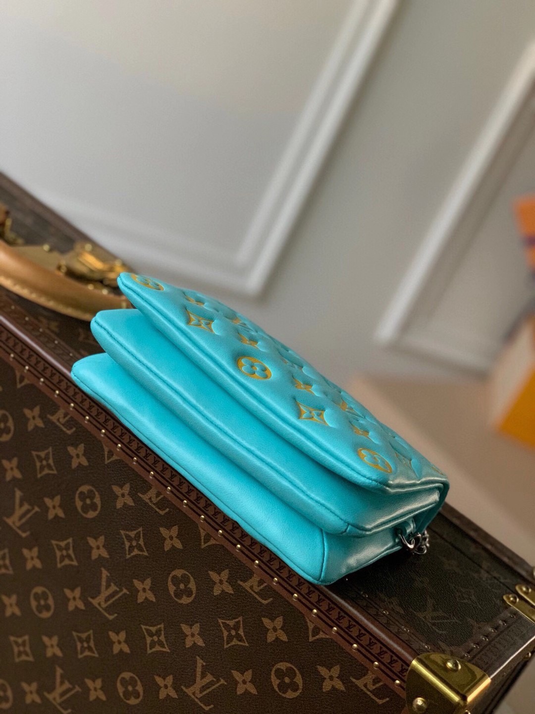 L0vis Vvtt0n Pochette Coussin Chain Bag 003