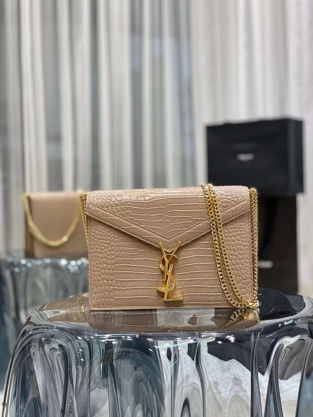 Y51 Cassandra Crocodile embossedBag