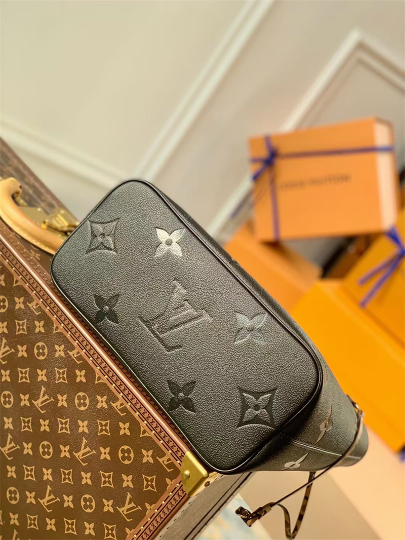 LV wild of heart neverfull black
