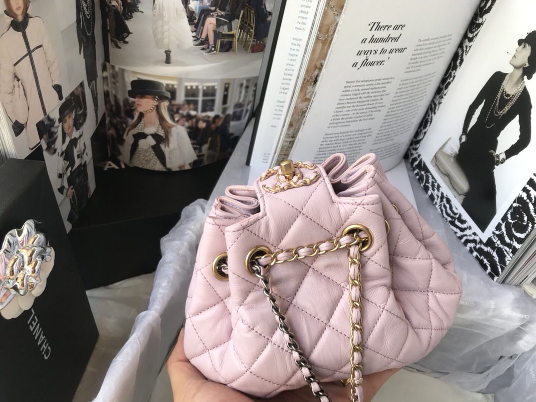 Ch**el Bucket bag AS1802 001