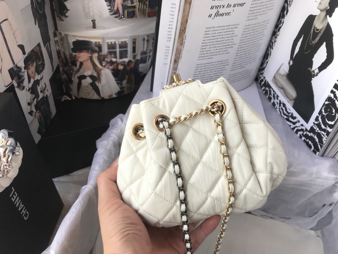Ch**el Bucket bag AS1802 002