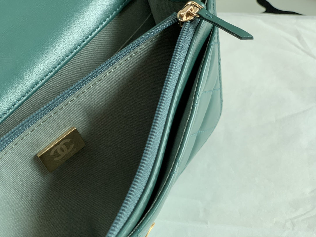 Ch**el Calfskin Wallet On Chain Woc Bag 005