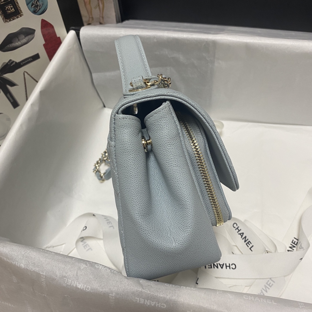 Ch**el A93749 CC Matelasse Handbag 002