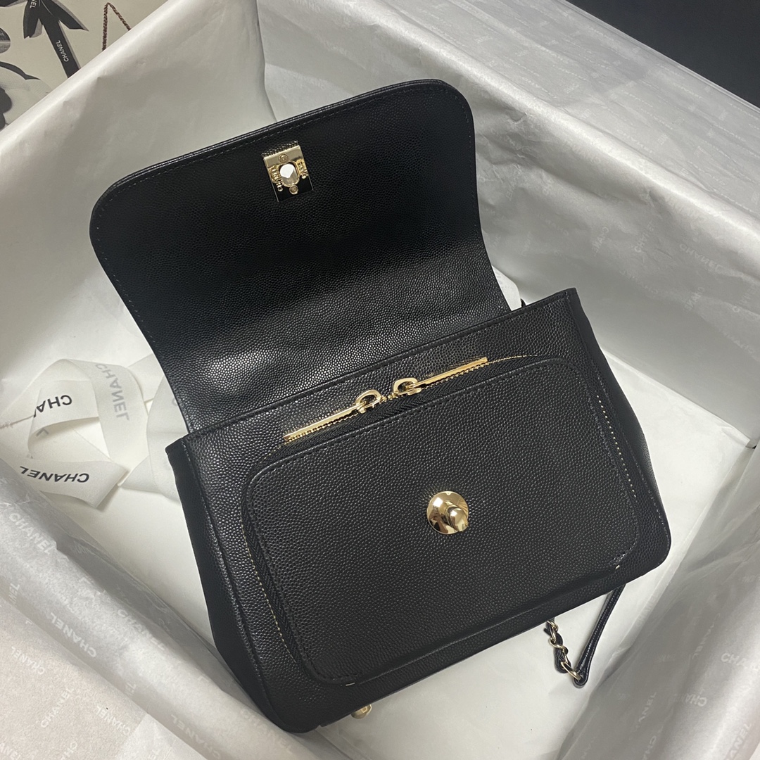 Ch**el A93749 CC Matelasse Handbag 004