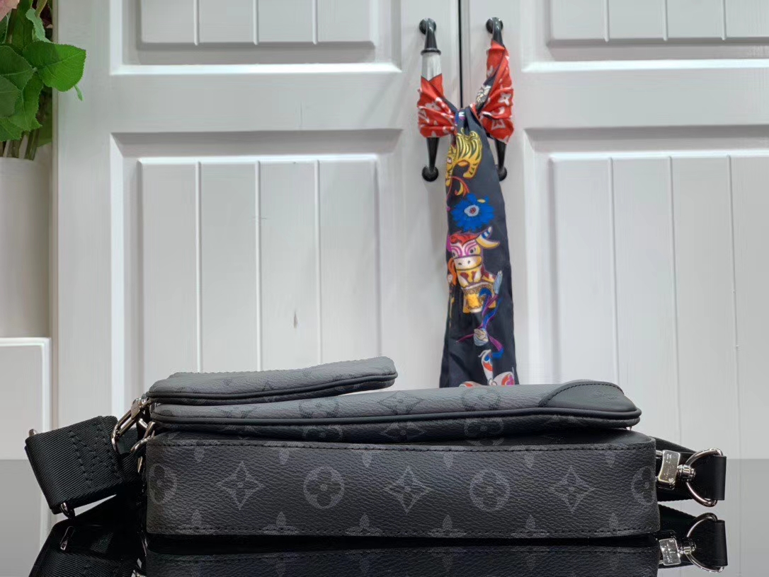LV TRIO MESSENGER M69443