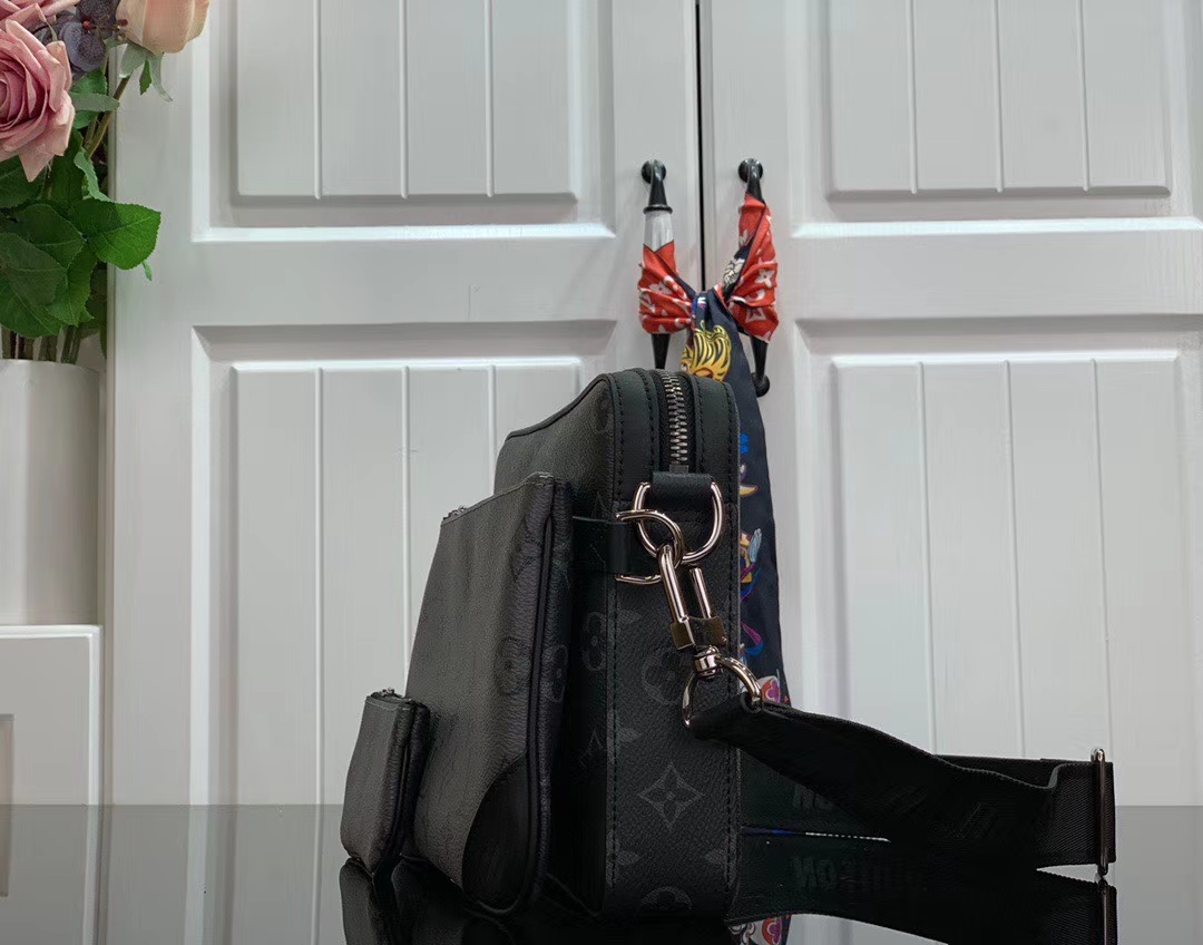 LV TRIO MESSENGER M69443
