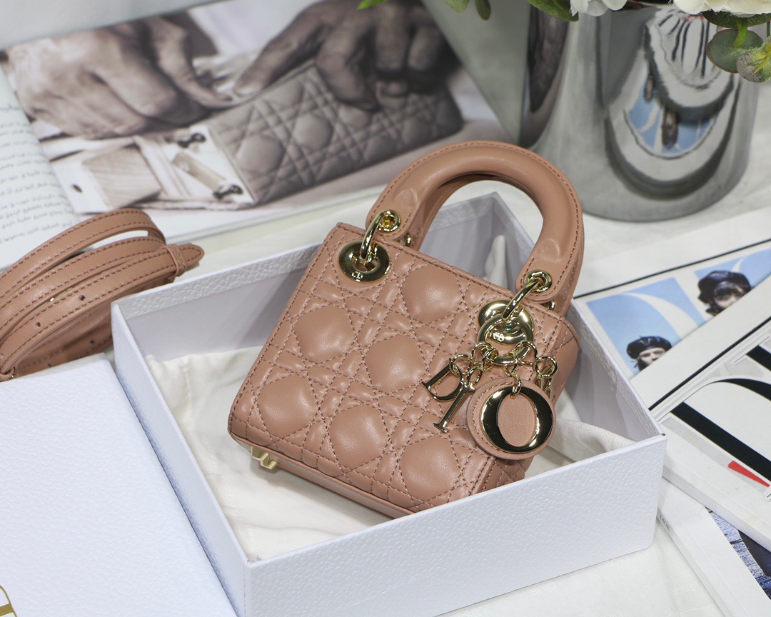 Lady D10r Micro 12cm 001
