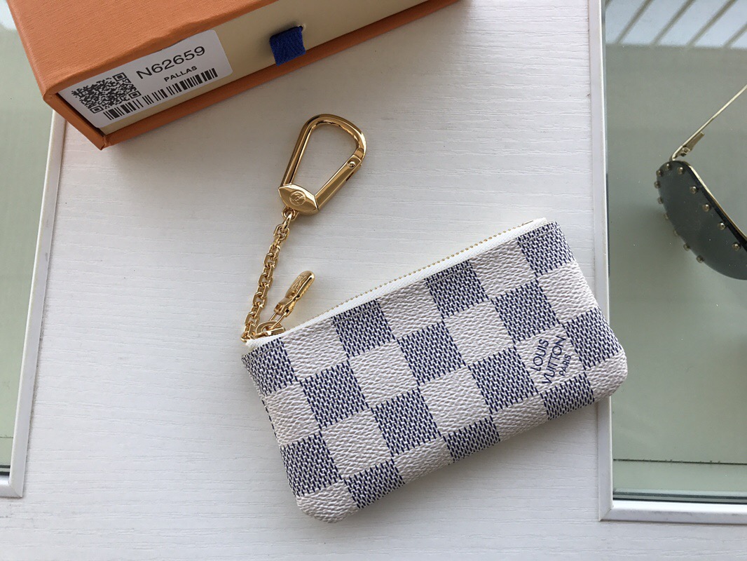 L0vis Vvtt0n Key Pouch