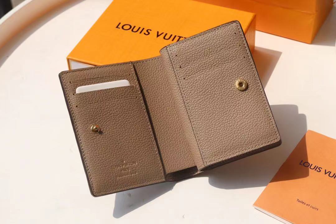 L0vis Vvtt0n Wallet 01