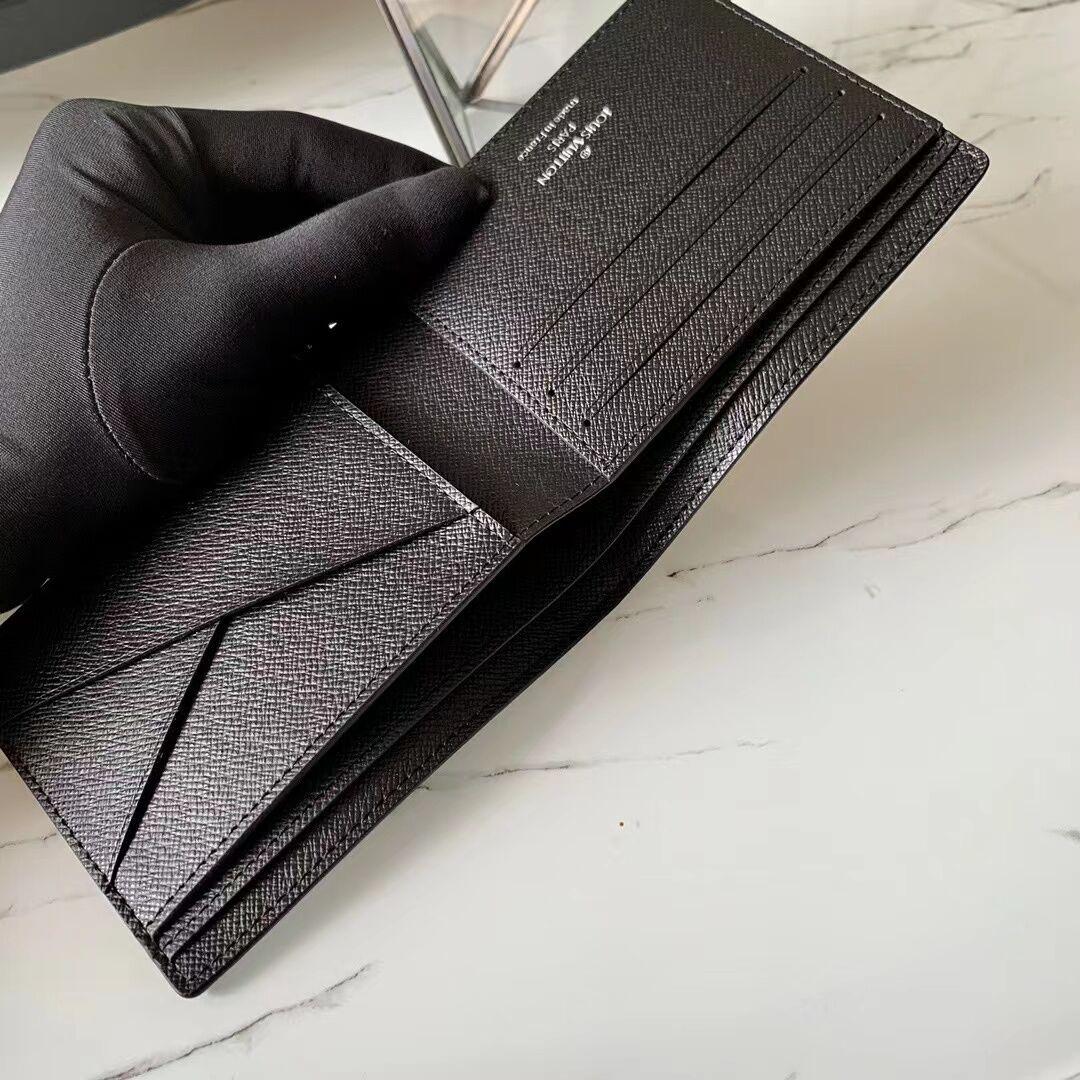 L0vis Vvtt0n M61695 wallet