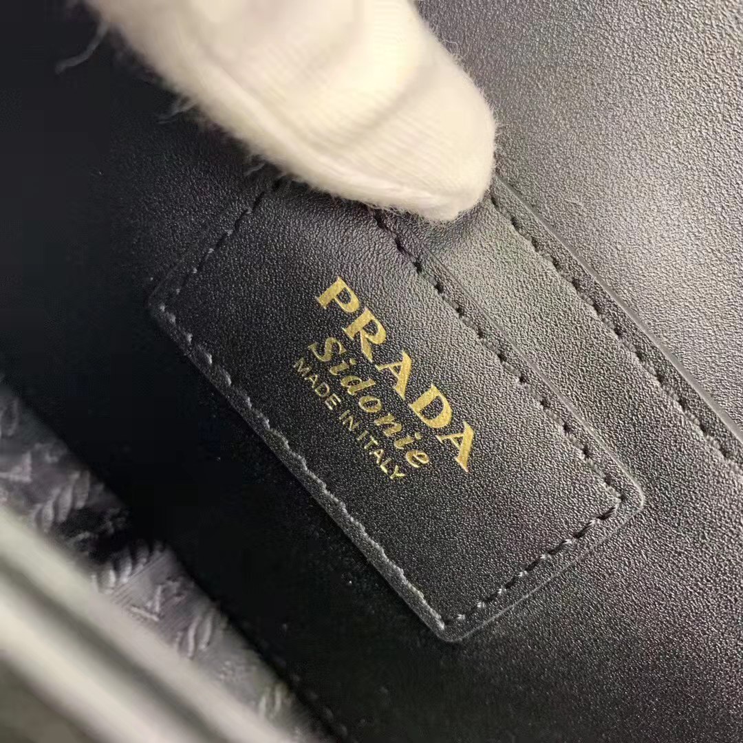 Pra*a Bag 24cm 001