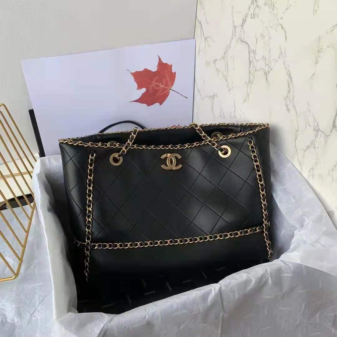 Ch**el Vintage Tote 31cm
