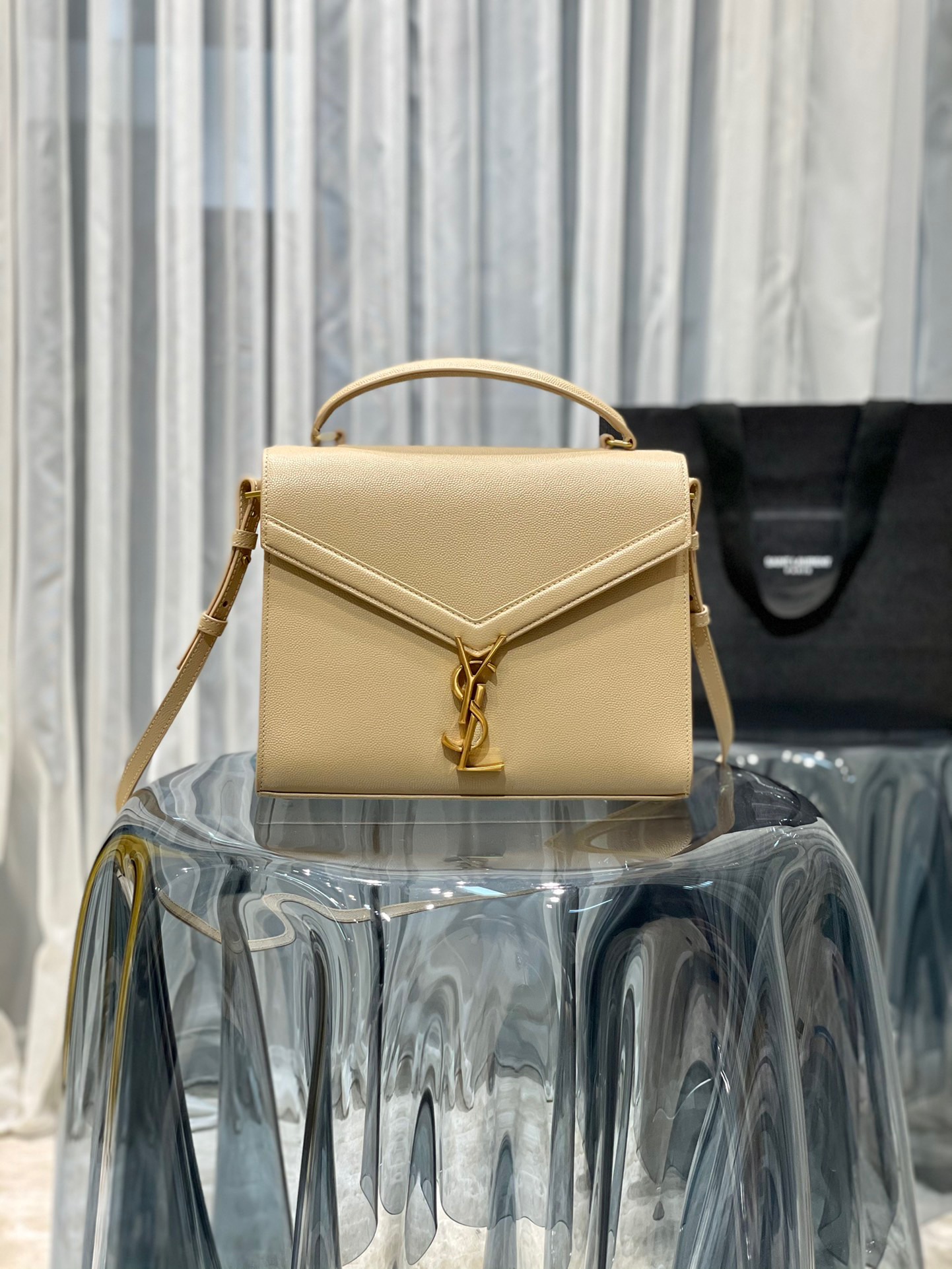 Y51 Cassandra Bag 001