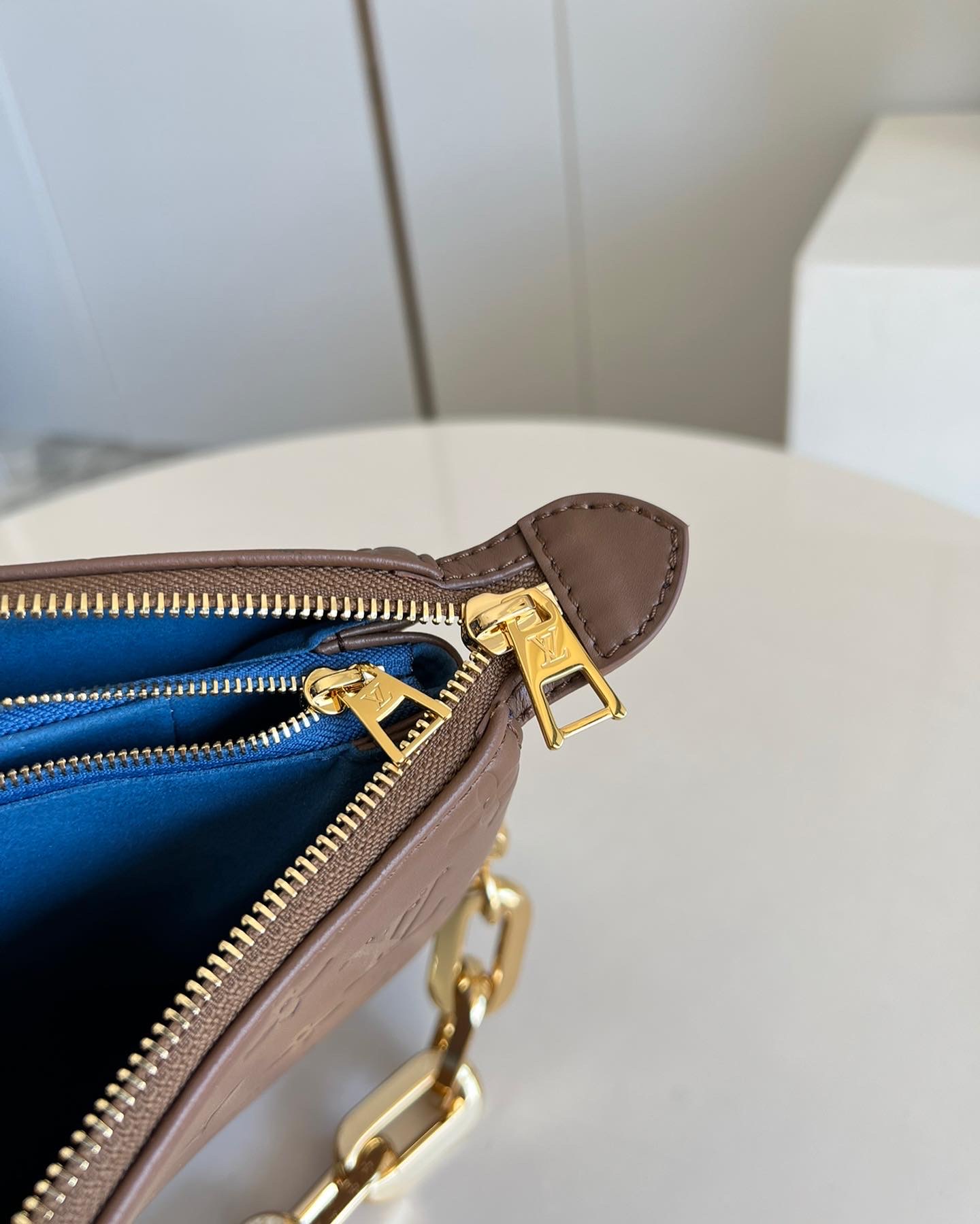 LV Coussin Bag M57783