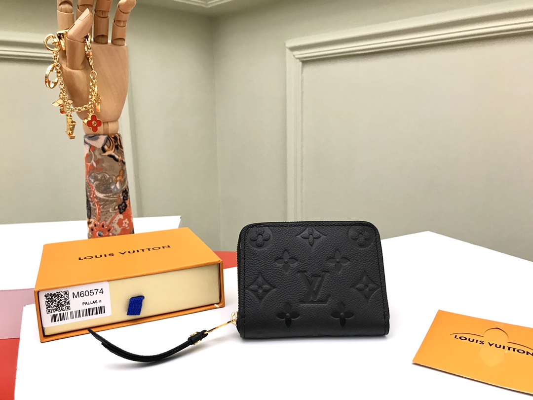 LV wallets M60574