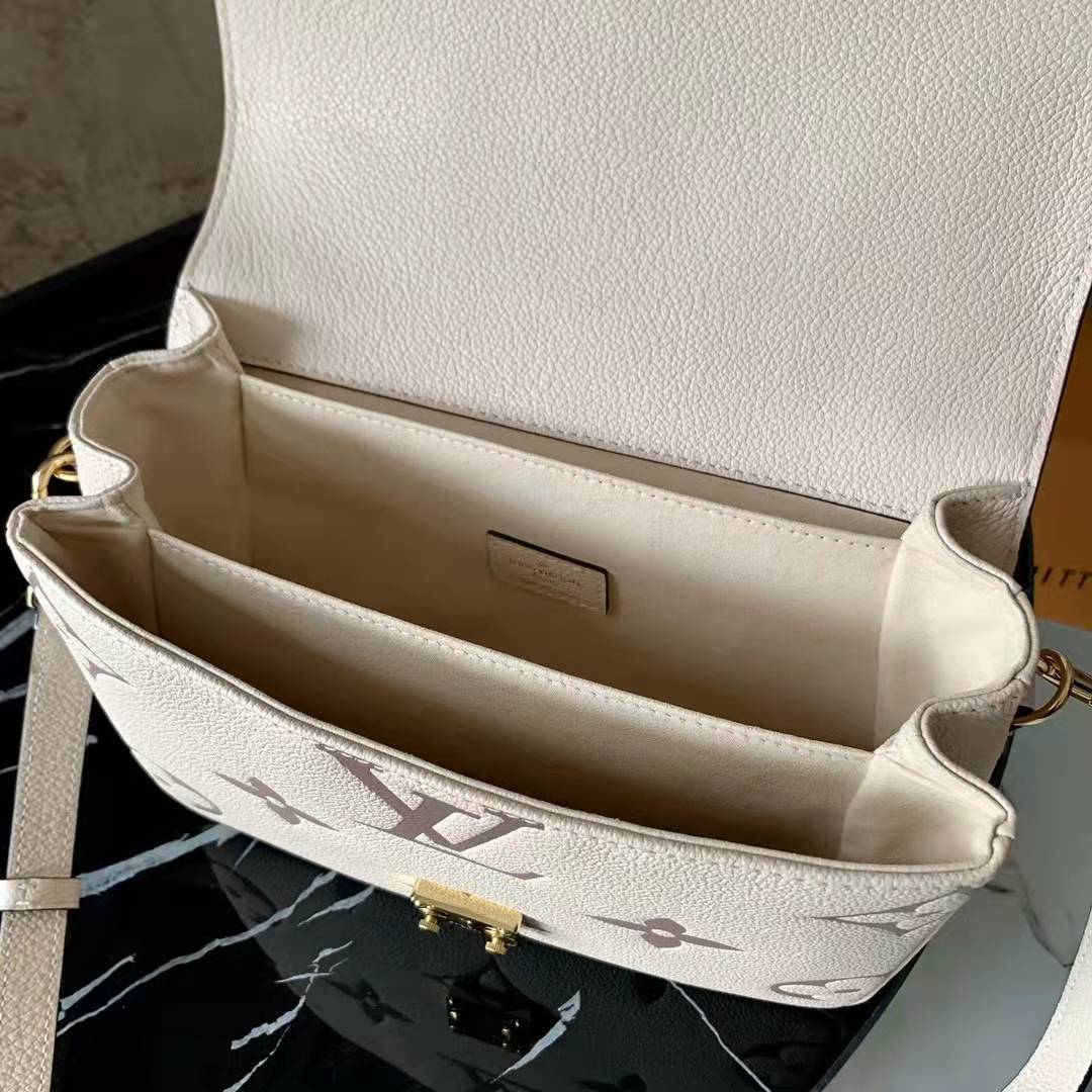 LV POCHETTE METIS M45384