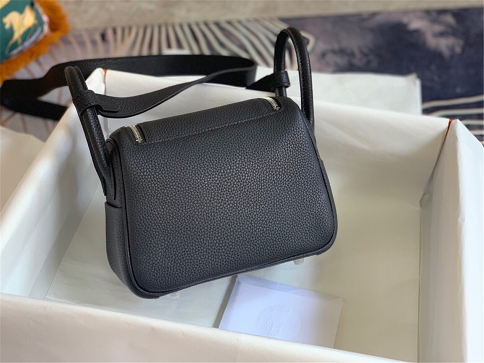 H**me5 mini lindy togo 19cm 002