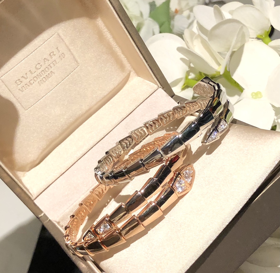Bv1g*ai Bracelet
