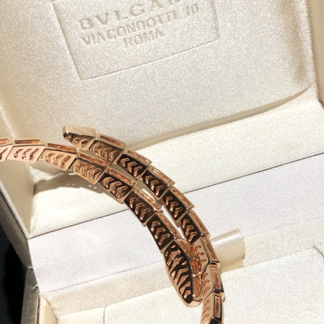 Bv1g*ai Bracelet