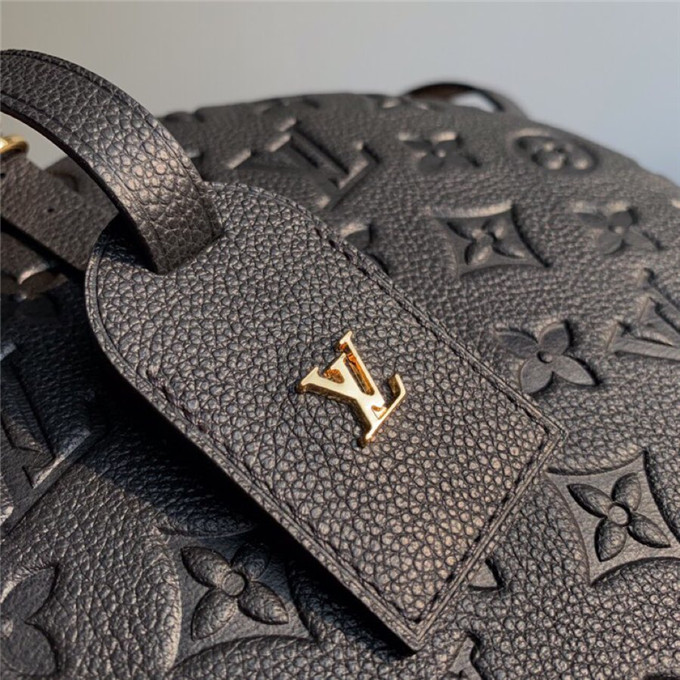 L0vis Vvtt0n Boite Chapeau Souple MM Bag M45167