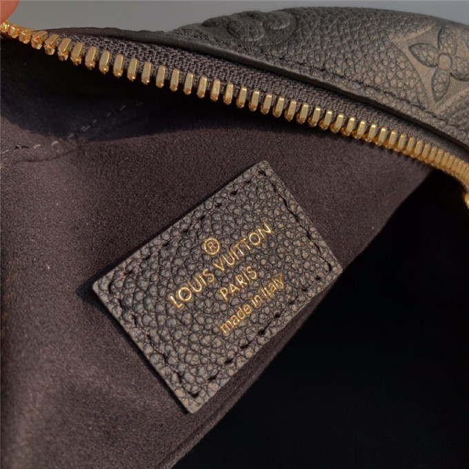 L0vis Vvtt0n Boite Chapeau Souple MM Bag M45167