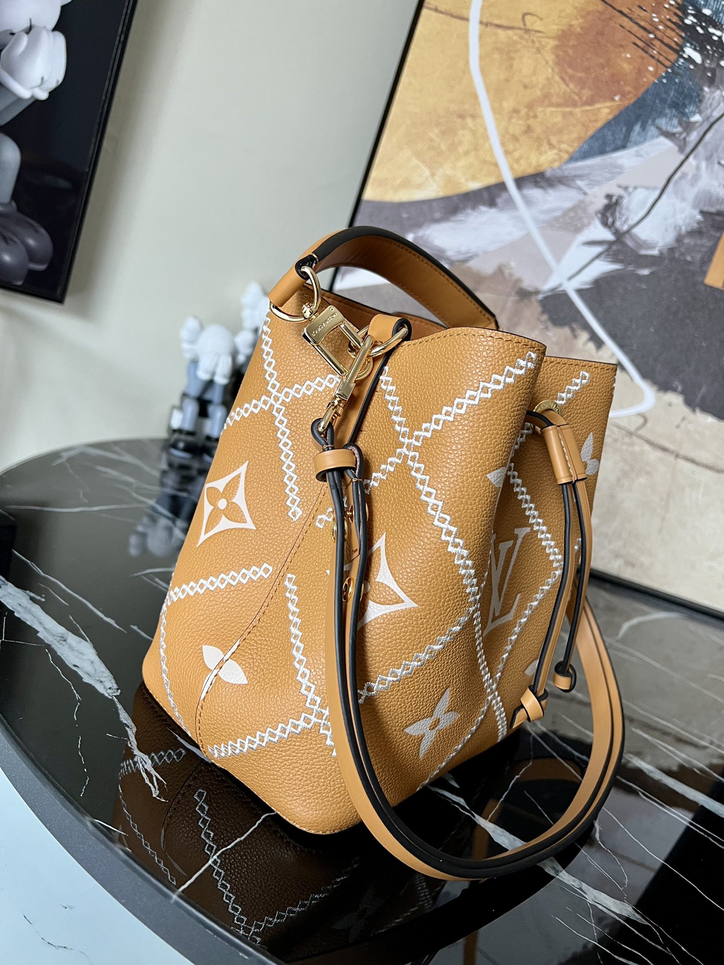 LV NÉONOÉ BB Monogram Bag M46029 20cm