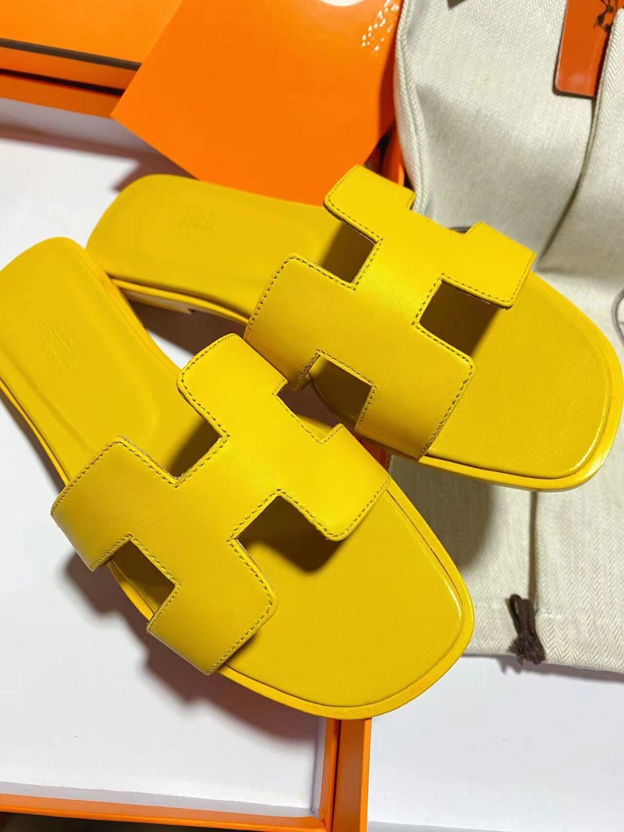 H**me5 Slides 018