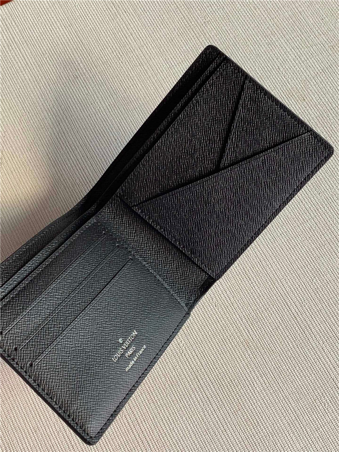 L0vis Vvtt0n Multiple Wallet M30295